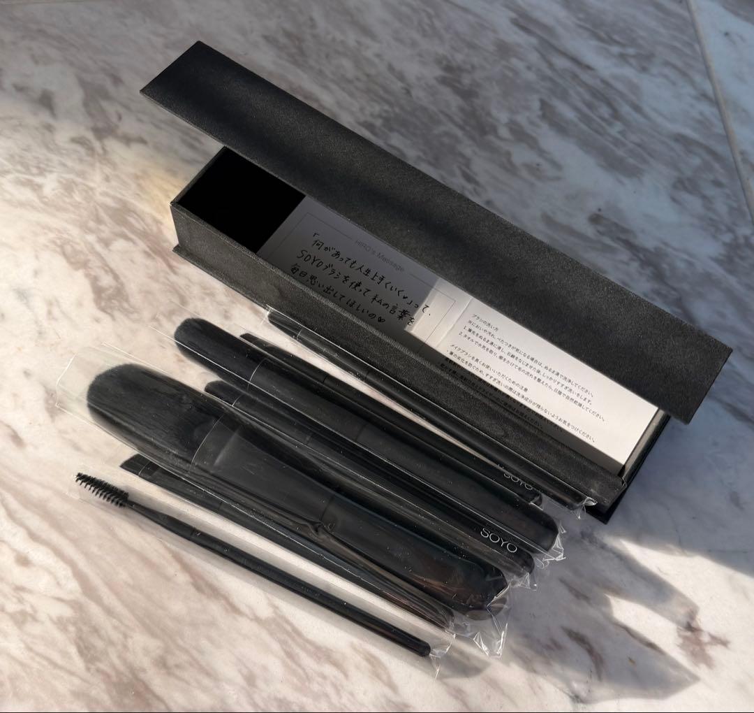 SOYO メイクブラシ 7本セット 小田切ヒロ