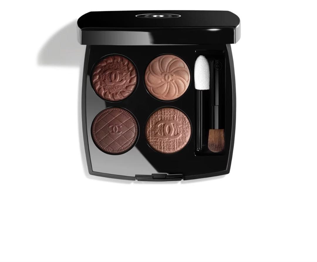 【新品未使用】シャネル レキャトルオンブル ブトン 219 ブトンクチュール