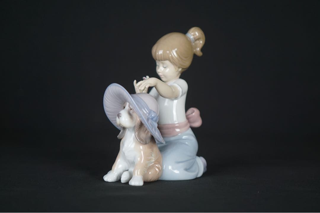 リヤドロ LLADRO おめかししようね 6862 フィギュリン