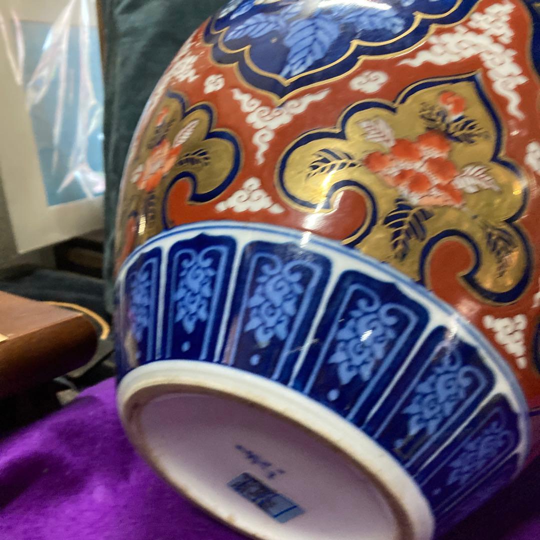 古伊万里、古九谷焼き赤絵壺只今初売り出しです❣️