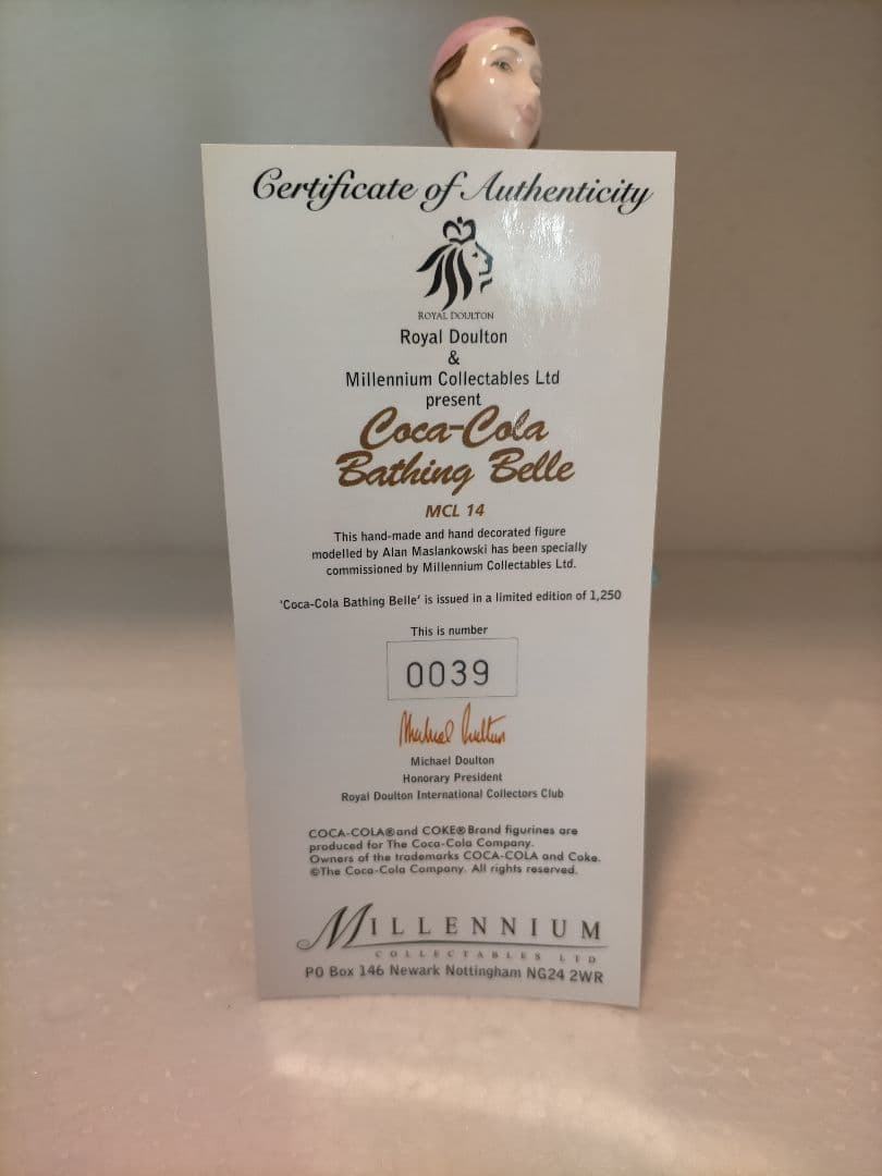 限定品   ロイヤルドルトン コカコーラ 広告フィギュア