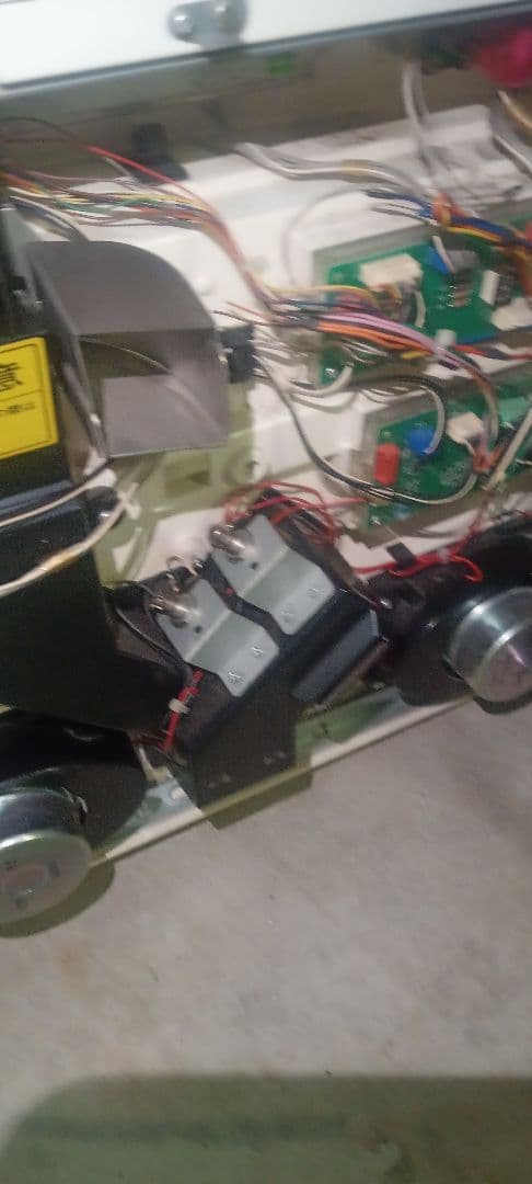 送料込　パチスロ　実機　エヴァンゲリオン　真実の翼　不要　アミューズ　鍵付