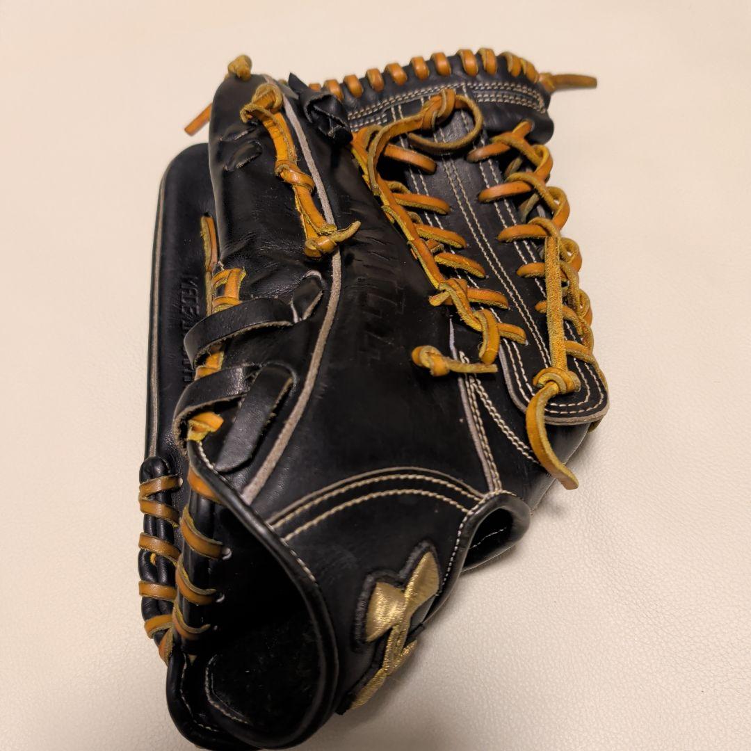 Under Armour 硬式外野手用グローブ 左投げ 1300673