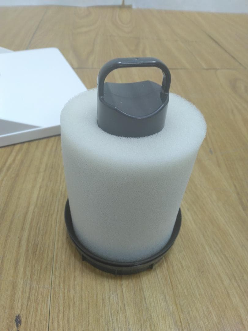 Y☆516 シャーク コードレススティッククリーナー LC351JWH