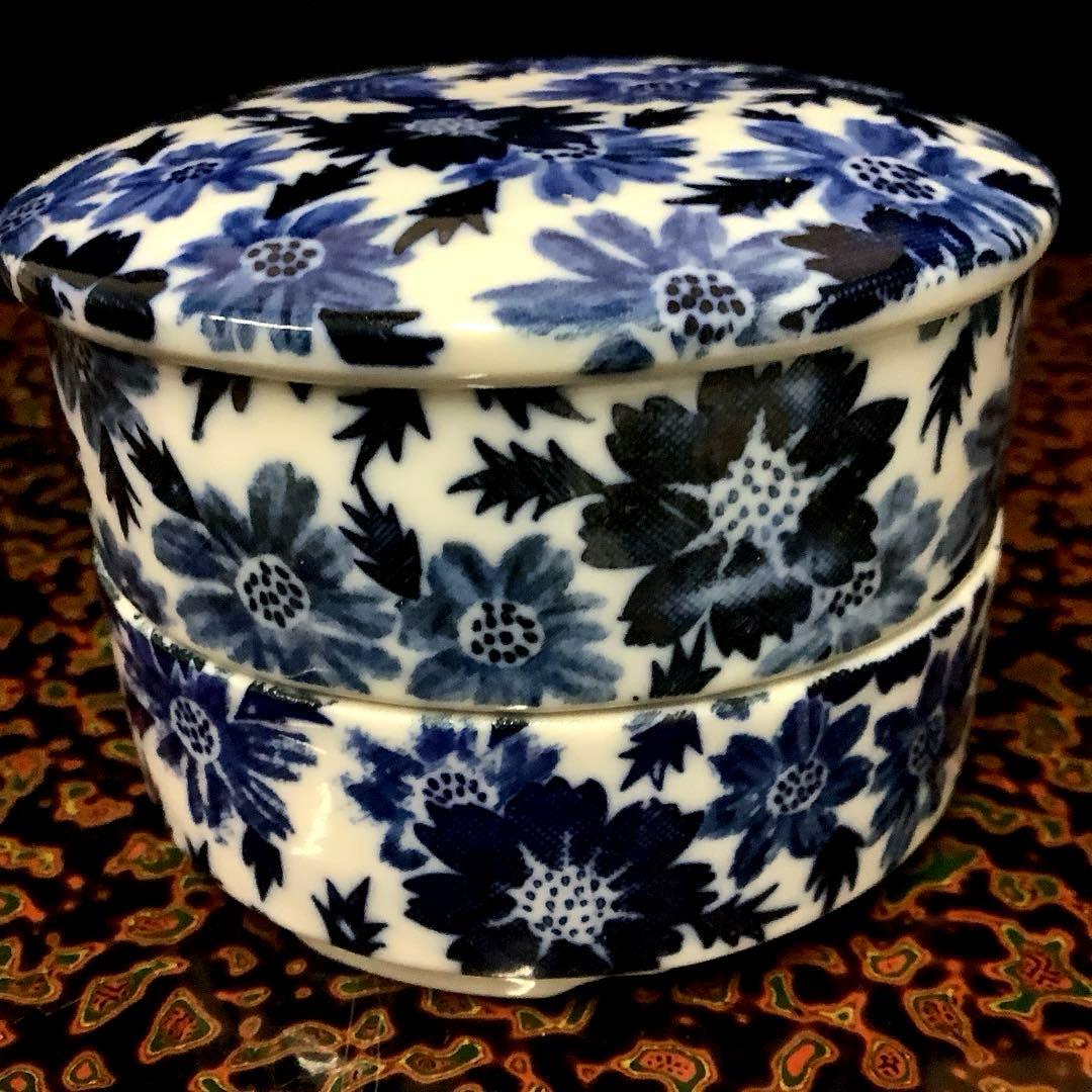 美濃焼　明泉窯　染付花紋　二段重