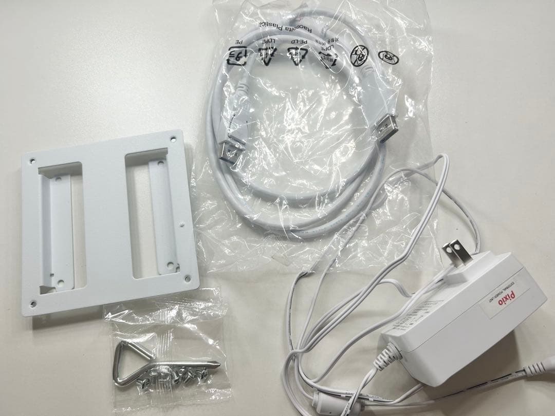 Pixio PX248 Wave White モニター ゲーミングモニター