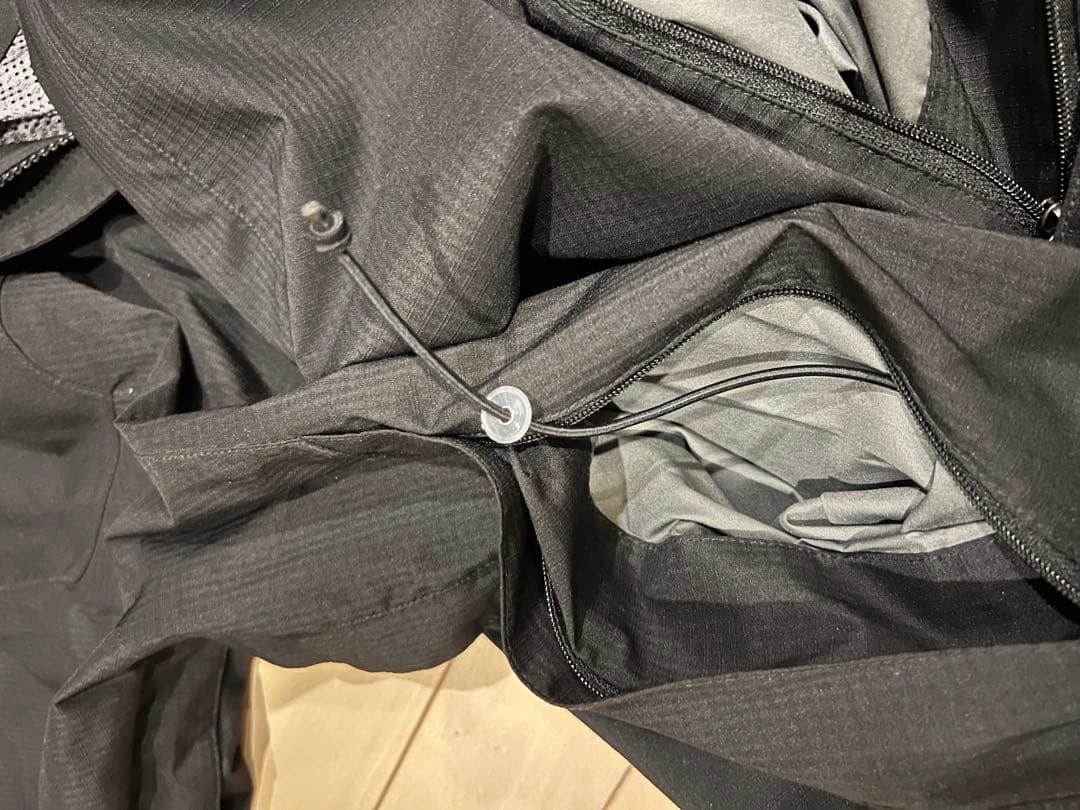 【2010年製】Patagonia ストームジャケット h2no