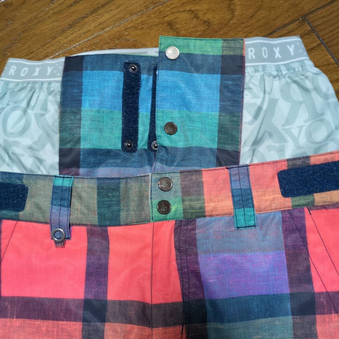 【美品】ROXY　スノボウェア　上下セット　L　マルチカラー　カラフル