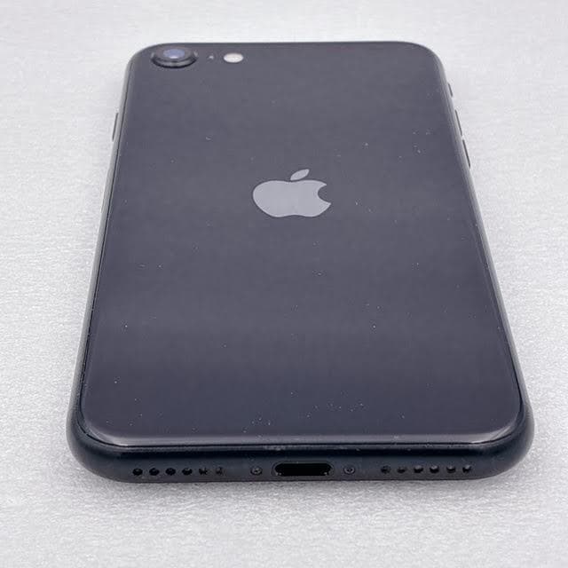【極美品】iPhone SE (第3世代) 64GB SIMフリー ブラック