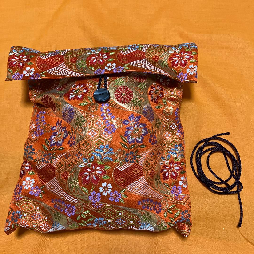 美品　能面　増女　(ますおんな) 木彫り　手彫り　桐箱　能面袋