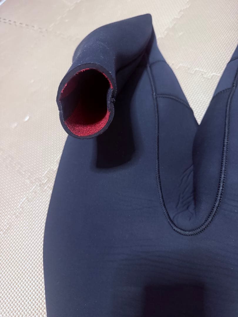 美品　ROXYロキシー　セミドライ　M