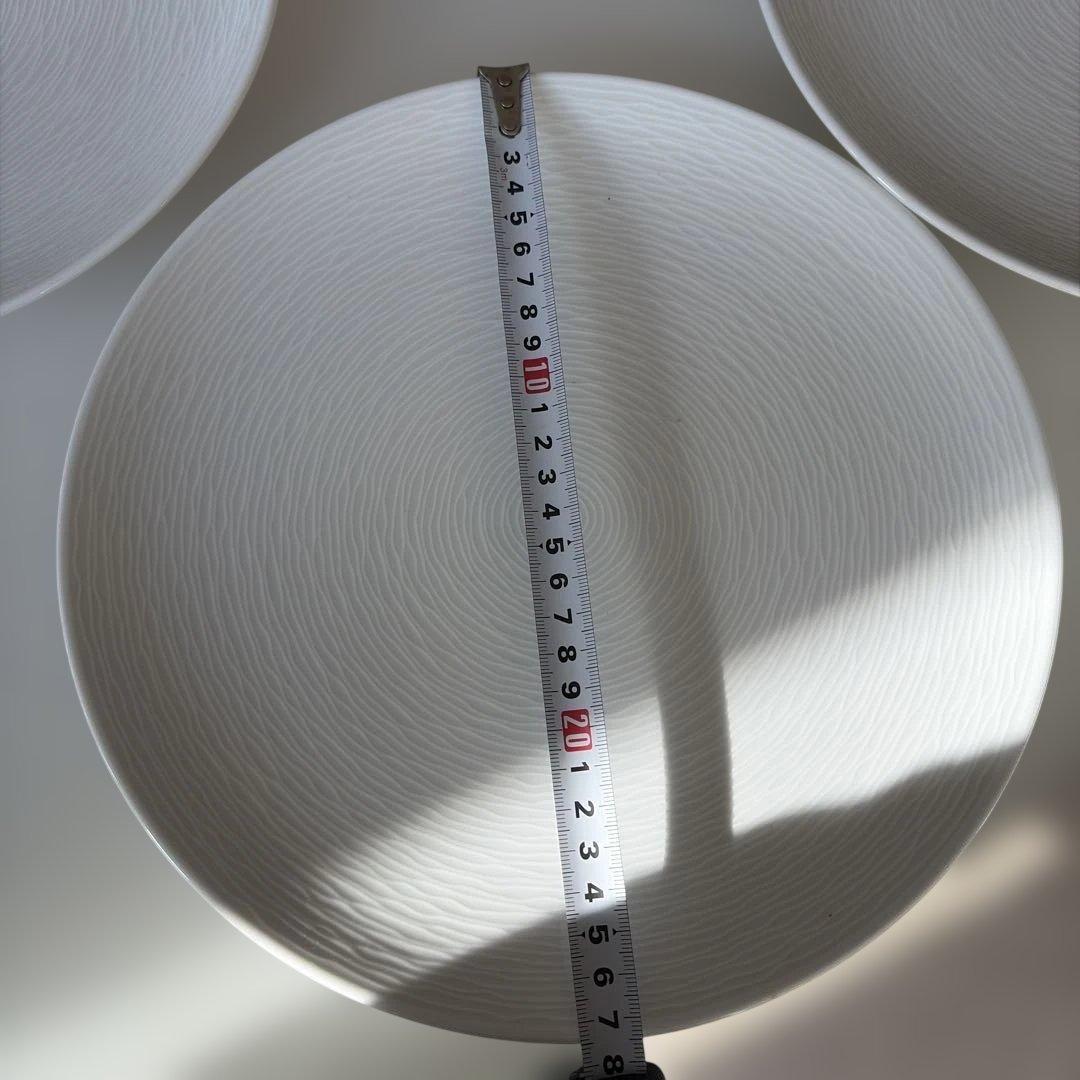 ノリタケ　ホワイト　ストライプ模様 ホワイトプレート 4枚セット