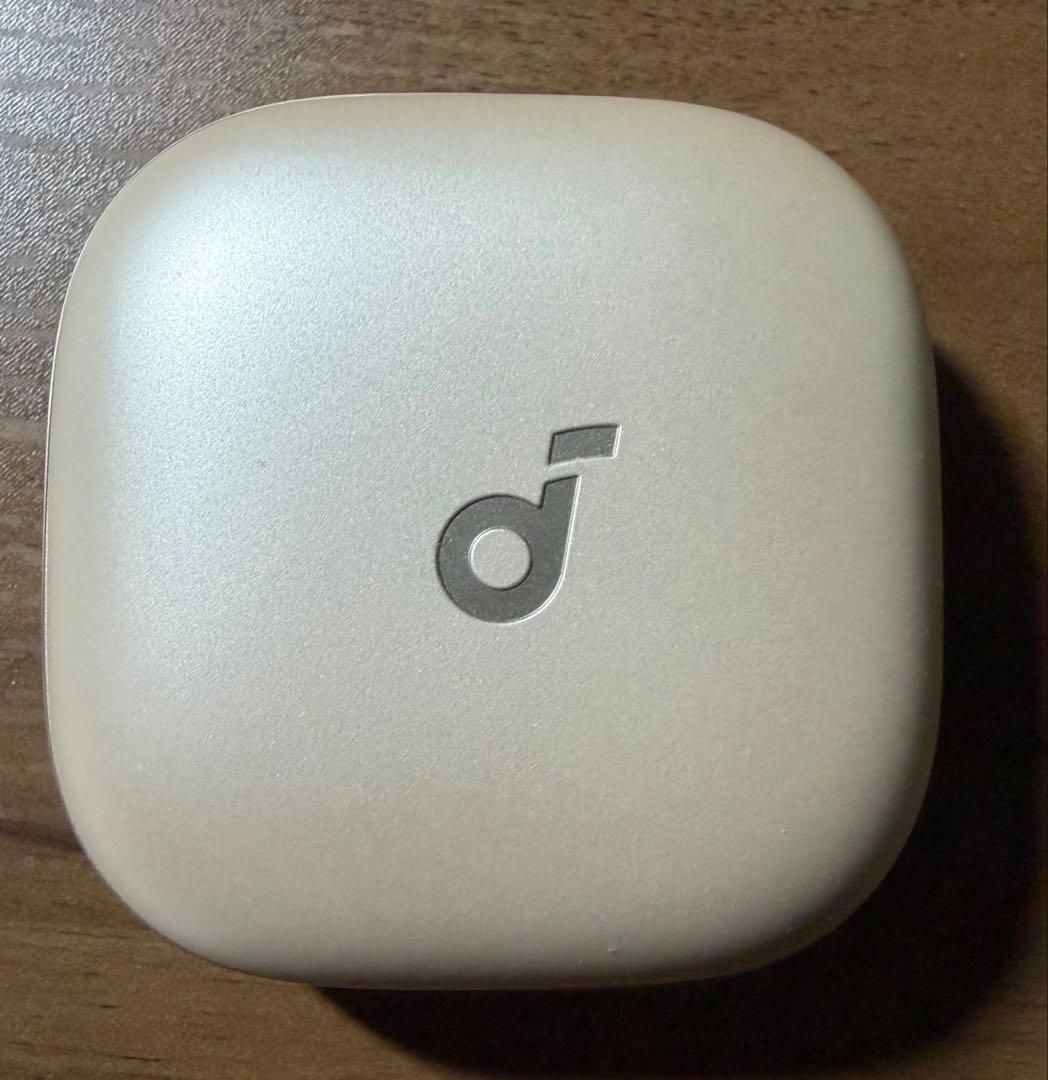 Soundcore Liberty5 シャンパンゴールド