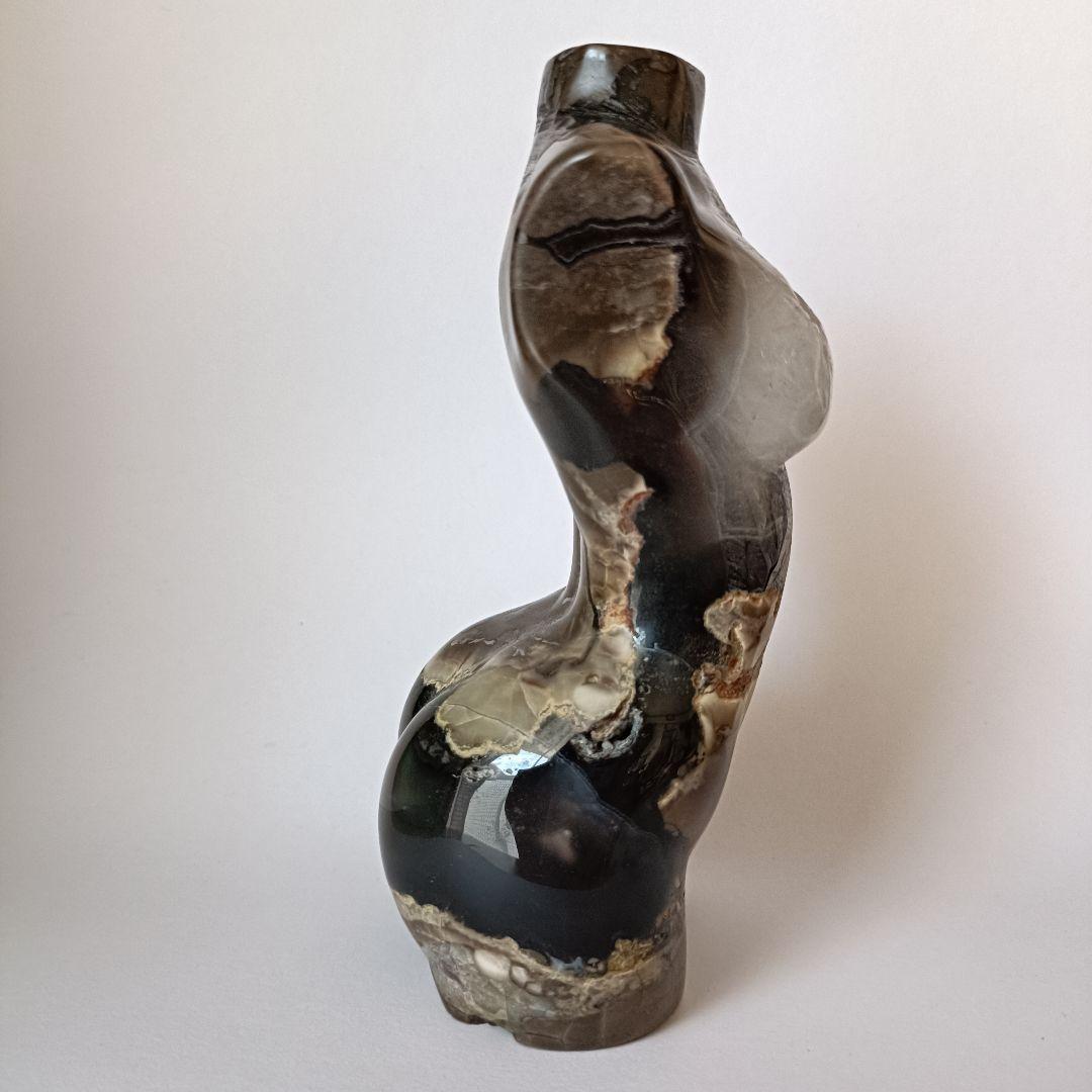 BIG　ボルケーノアゲート　火山瑪瑙　女性像　モデル　トルソー　天然石　置物