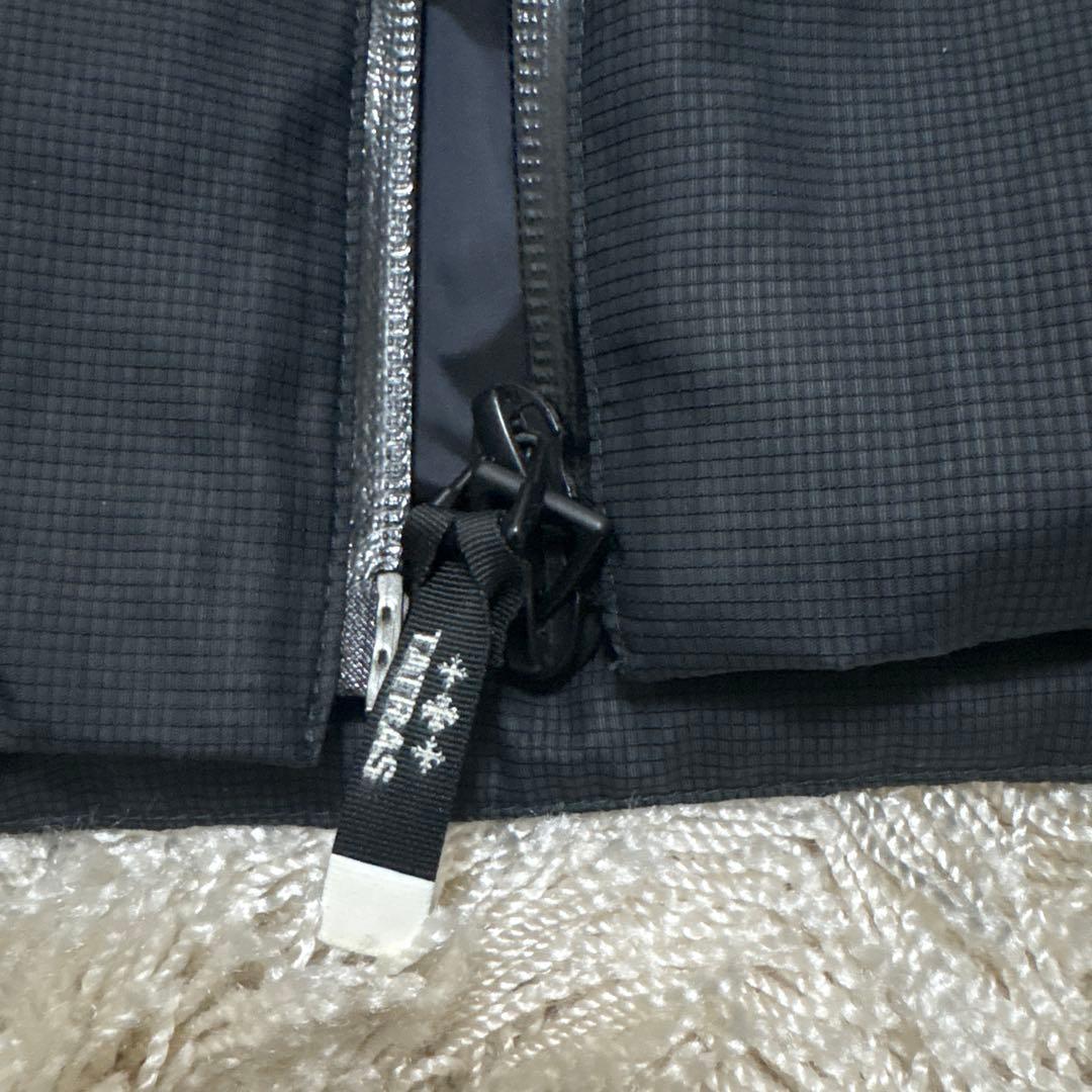 TATRAS フード付きライトダウン ブラック