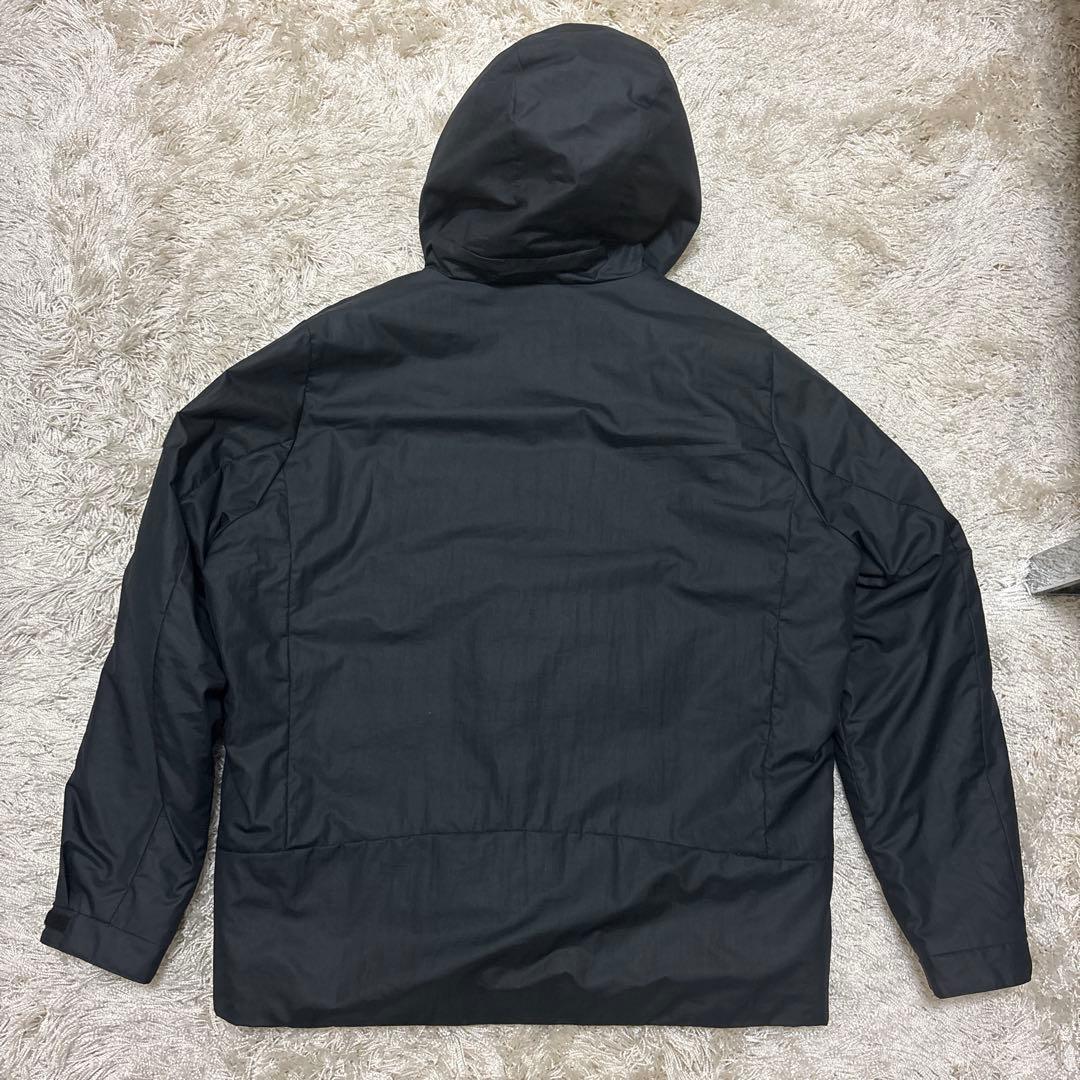 TATRAS フード付きライトダウン ブラック