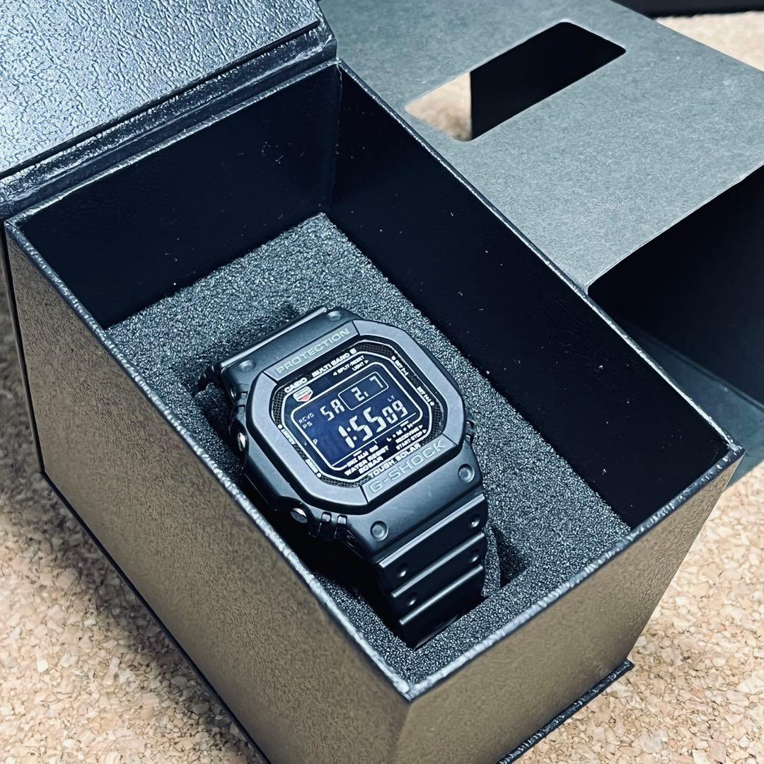 カシオG-SHOCK/GWーM5610Uー1BJF電波ソーラー