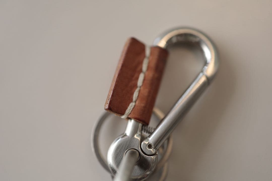 エンダースキーマ　カラビナ　キーリング