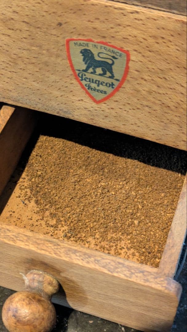 実働品 フランスアンティーク　 Peugeot プジョー コーヒーミル