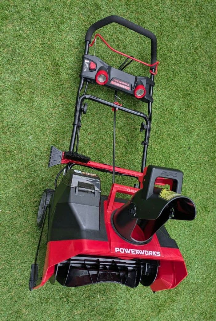 ハイガー除雪機　充電式 48V POWERWORKS SNE402