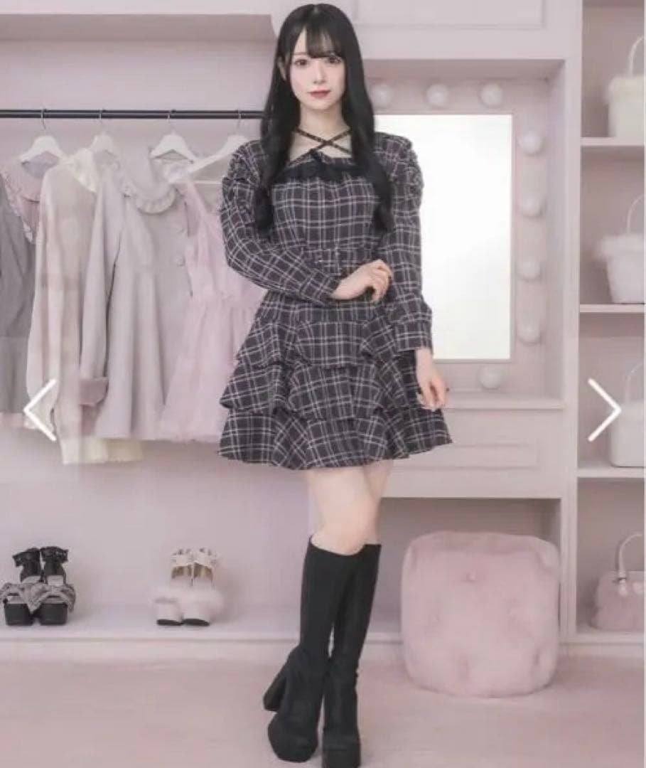 ティアードフリル長袖ミニワンピース　pium ピウム