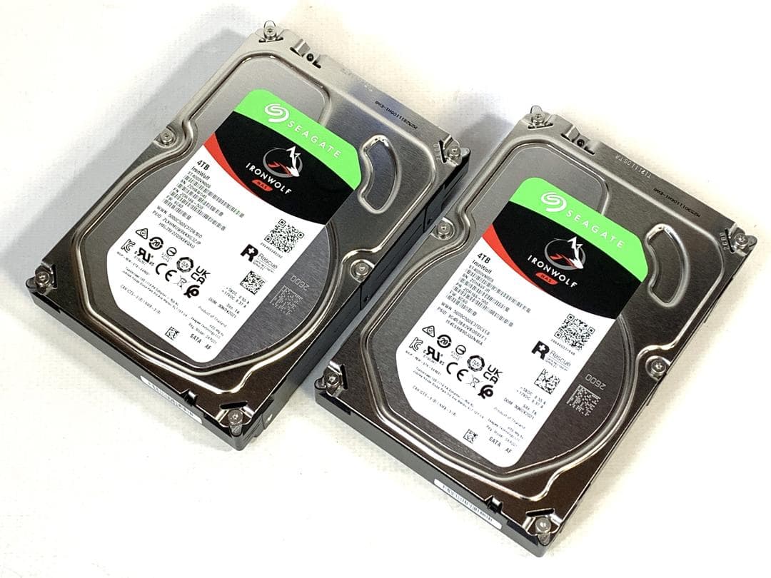 シーゲイト 4.0TB IRON WOLF NAS ST4000VN008 2台