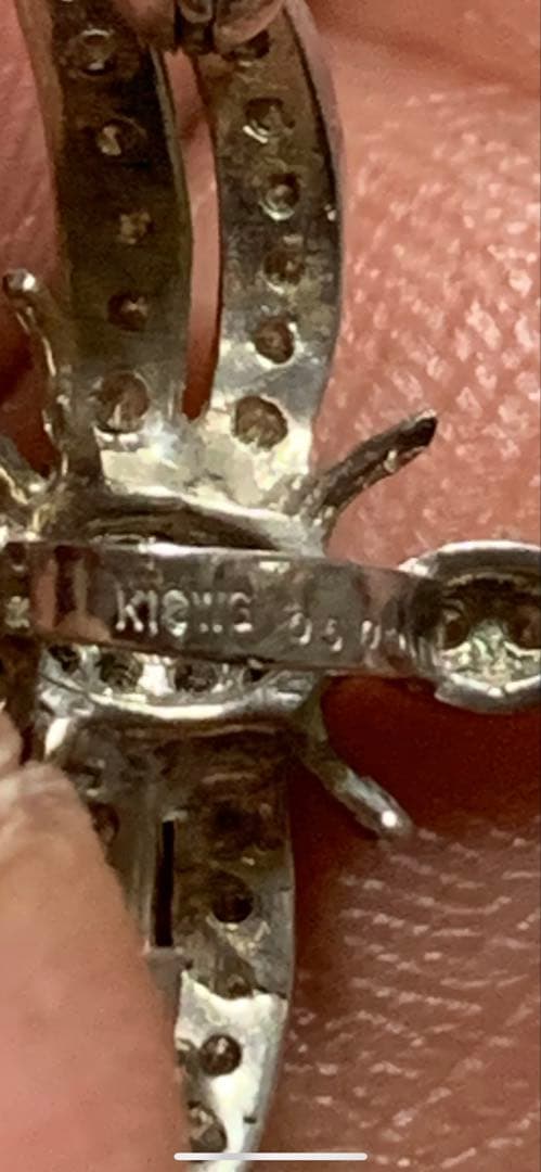 トンボ型シルバーブローチ ペンダントトップ　K18WG 0.5カラット