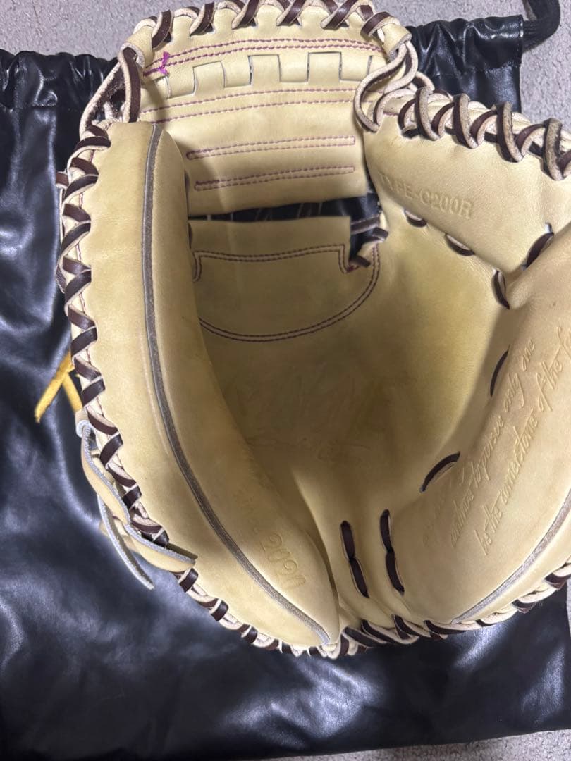 KANME キャッチャーミット クリーム色 収納袋付き