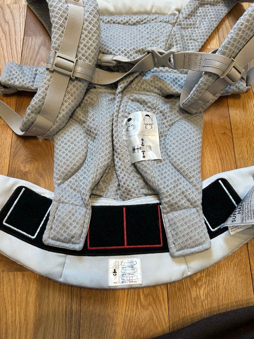 エルゴベビー オムニブリーズ 抱っこ紐 OMNI breeze グレー