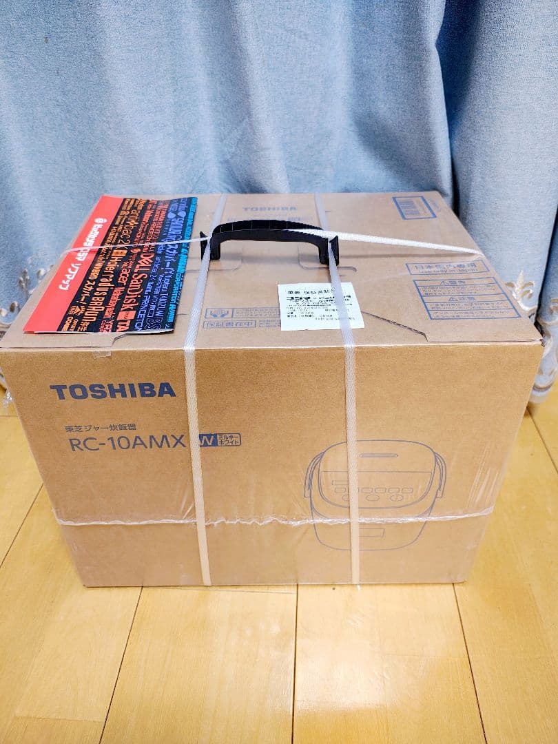 新品未開封　東芝 炊飯器　保証付き　 5.5合 マイコン RC-10AMX-W