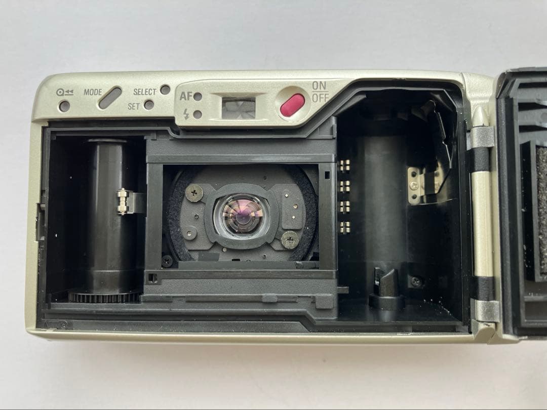 リコー　Ricoh R10 コンパクトフィルムカメラ