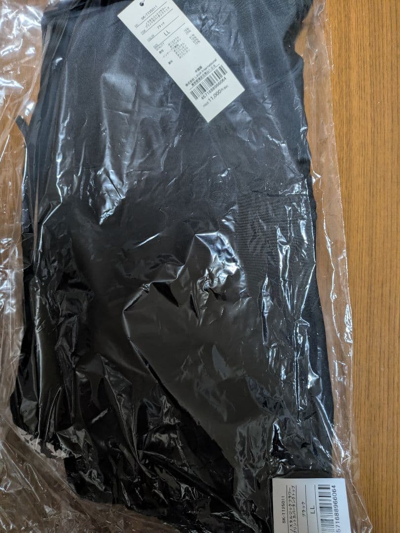 SUKALA　ノスタルジックフラワープリントカバータンクトップ　ブラック　XL