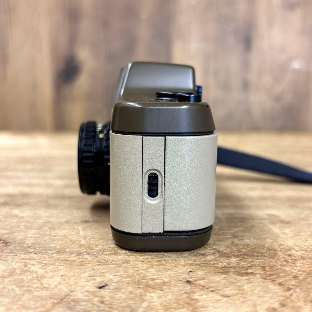 PENTAX ペンタックス auto110 ブラウン　24mm フィルムカメラ