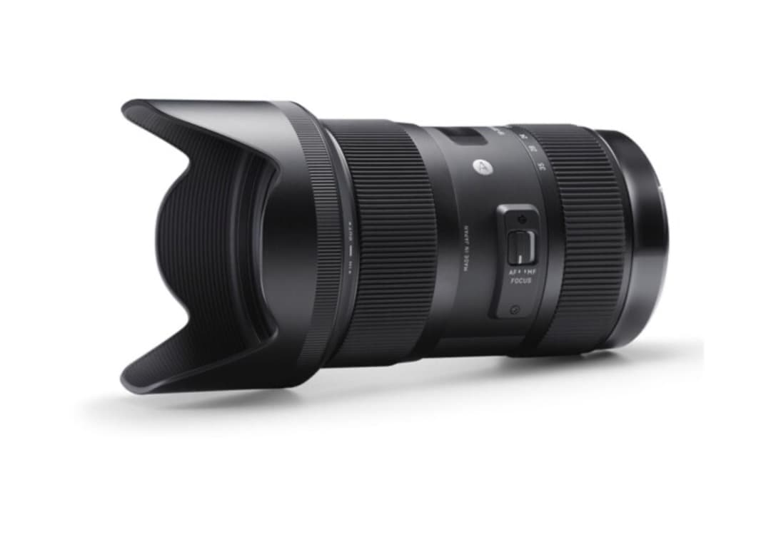 SIGMA ART　18-35mm F1.8 DC HSM