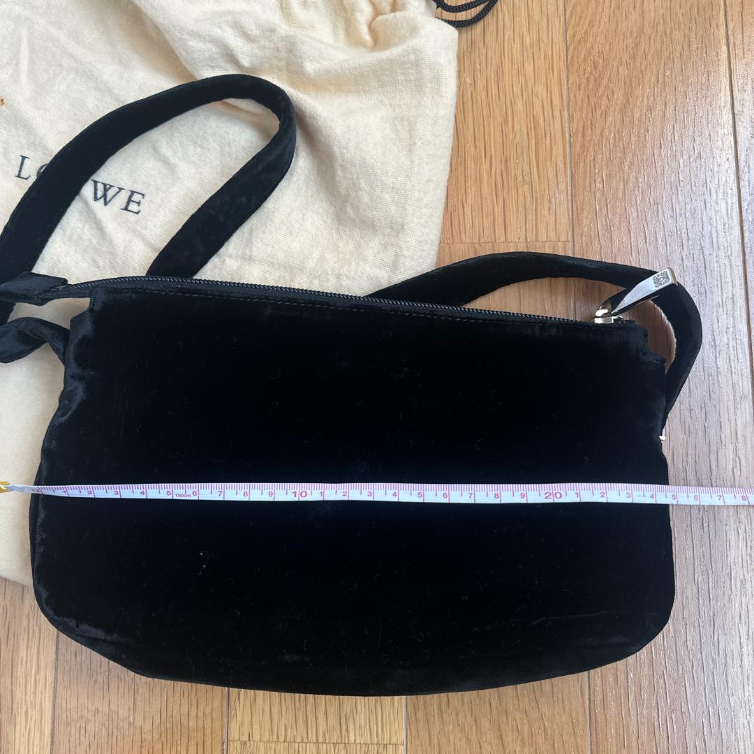 LOEWE　未使用　ベロア　ワンショルダーバッグ　黒