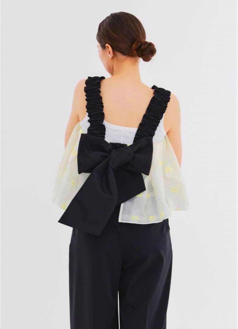 極美品＊shiroconマーガレットバックリボンキャミ【2024SM yori