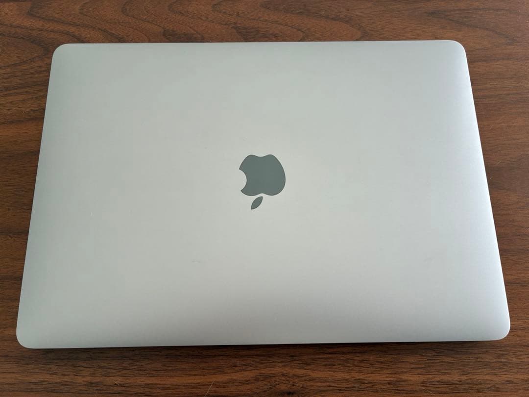 MacBook Air 13inch スペースグレー