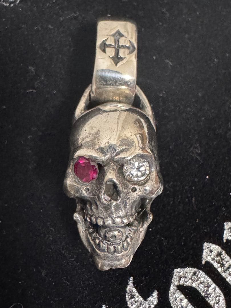 78000円購入　新品未使用付属品完備　スタウトレザー　限定スカルペンダント