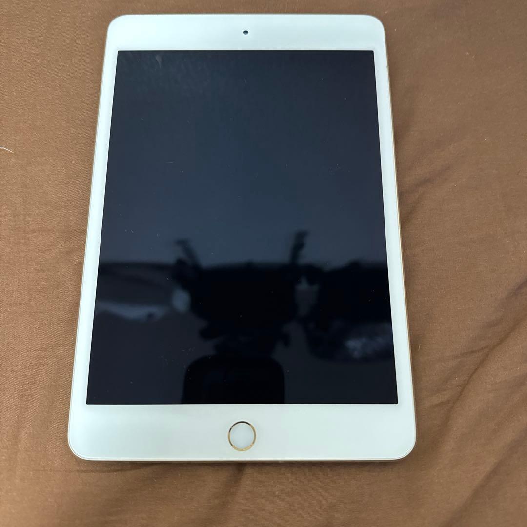 iPad本体 iPad mini4