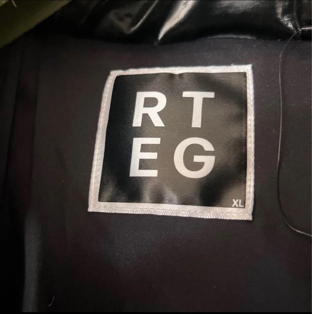 アダムスジャグラーXL ブラックダウンベスト