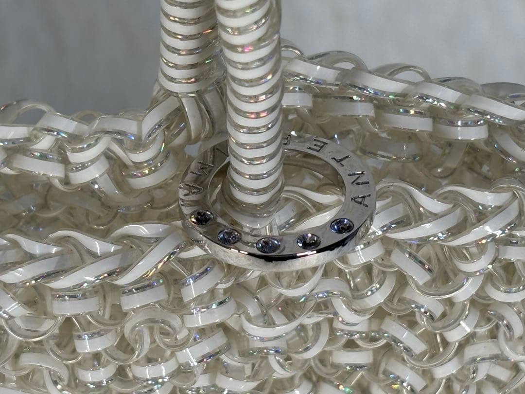 アンテプリマ マットホワイト ワイヤー トート スクエア かごバッグ　チェーン