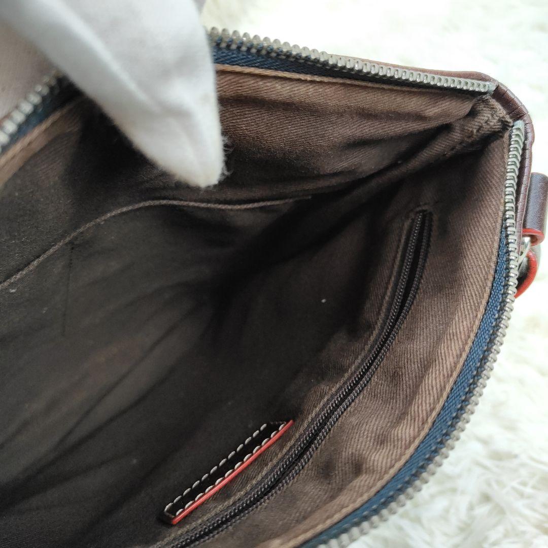 LOEWE　ショルダーバッグ　キャンバス　アナグラム　リピート　キャンバス　革