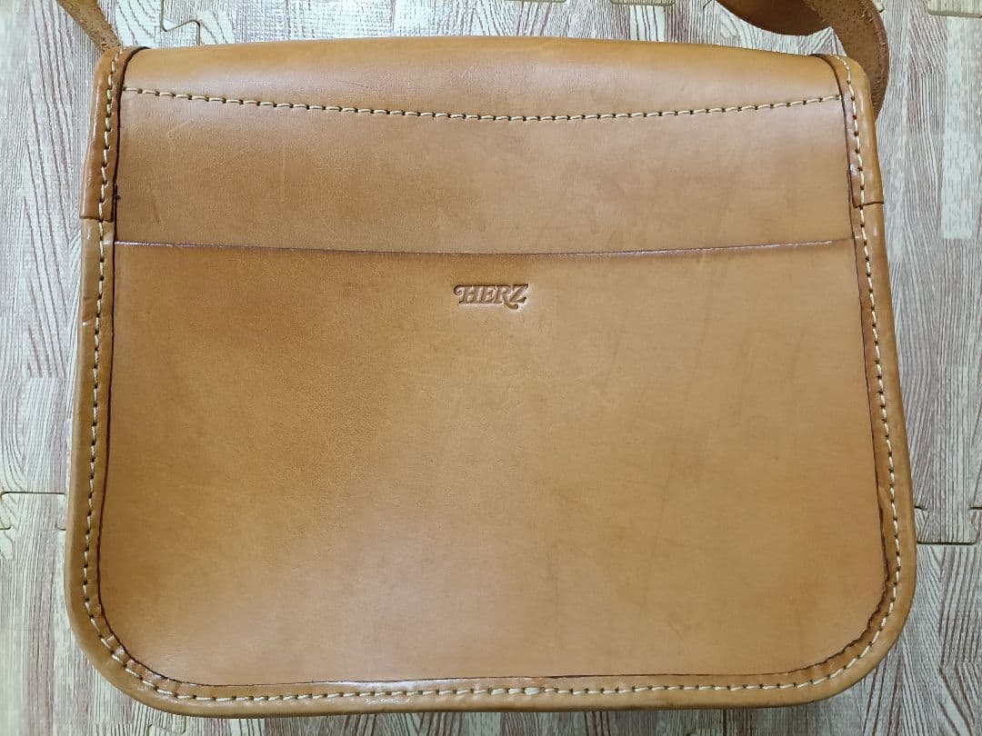 HERZ ヘルツ ギボシ留めショルダー CK-100 Lサイズ