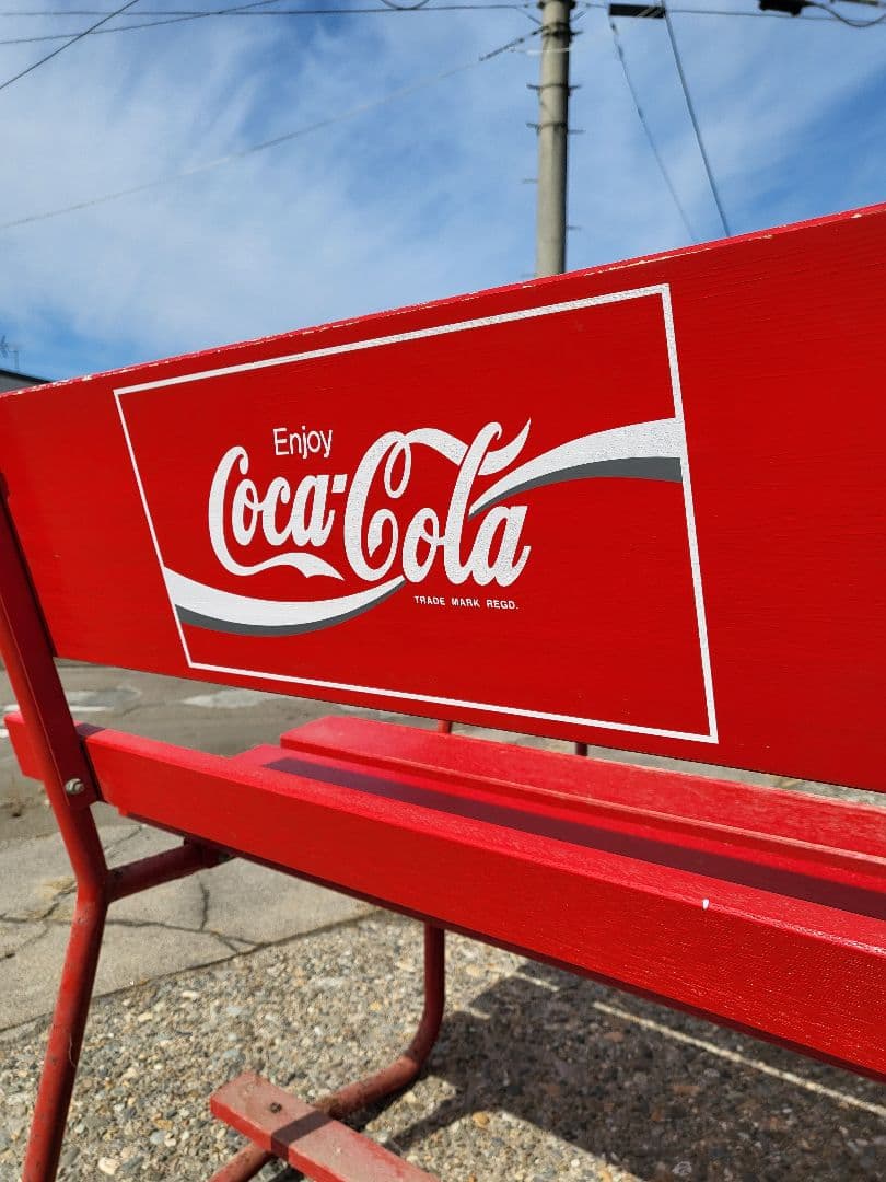 コカ・コーラ(木製)ベンチ (１台)