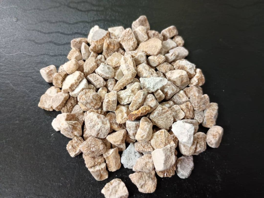 ★秋田発『北投石』２０４グラム 100%本物!!秋田玉川温泉産✨年末年始セール✨