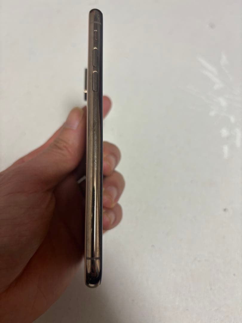 Apple iPhone Xs 256GB sim フリー