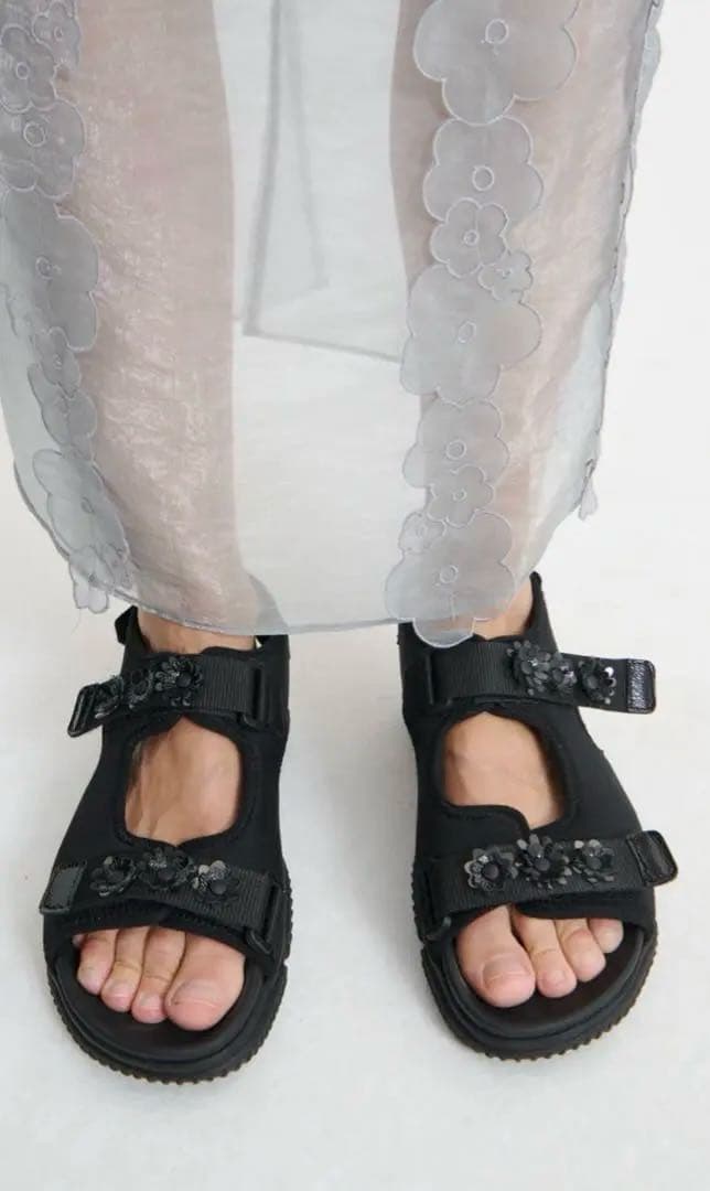 2025新品cecile bahnsen セシリーバンセン サンダルdrawer