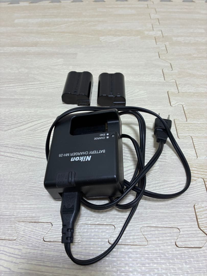 Nikon D7100 デジタル一眼レフ 本体とレンズ2本とSB-700等セット