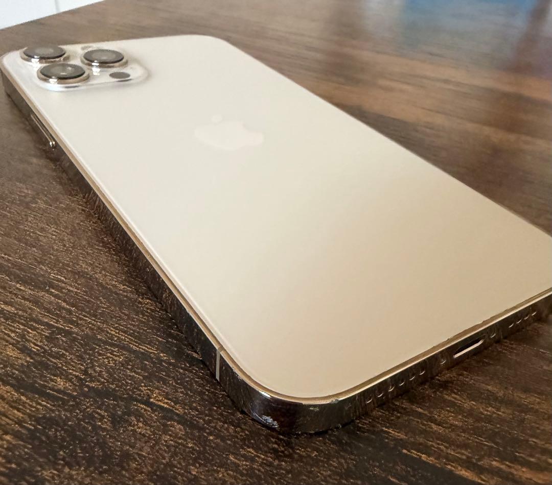 iPhone 12 Pro Max 256GB ゴールドSIMフリーWiFi不良