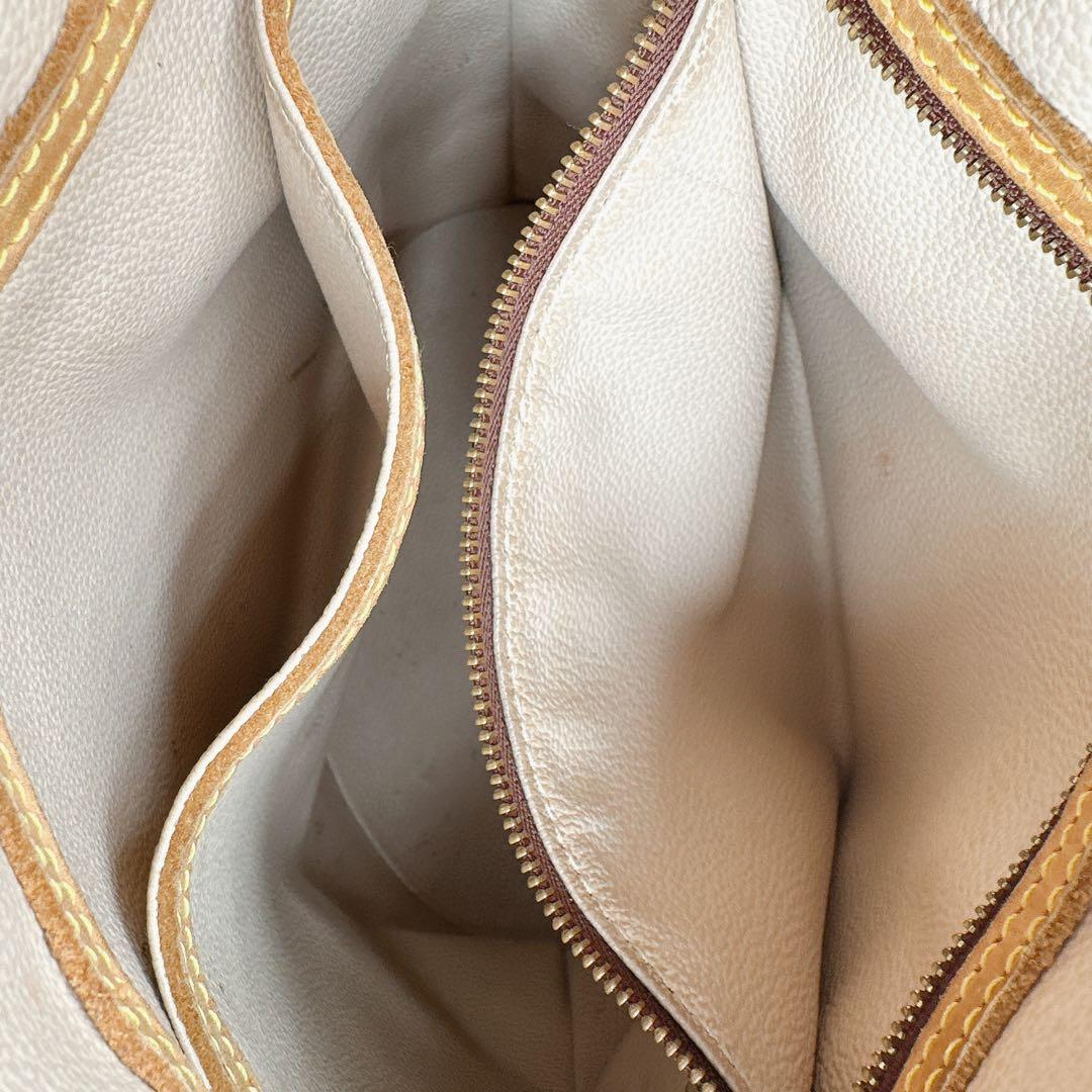 ベタなし　ルイヴィトン　モノグラム　プチバケット　ハンドバッグ